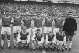 La formazione del Feyenoord 1967-68 (defeijenoorder.nl)